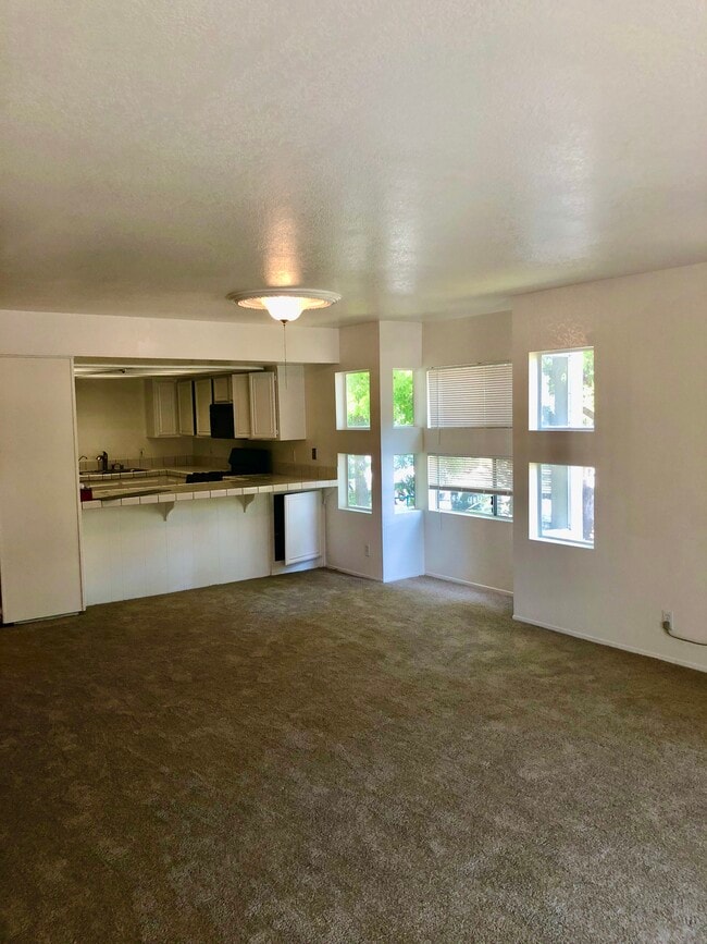 Photo - 3606 1st Ave Unit 206