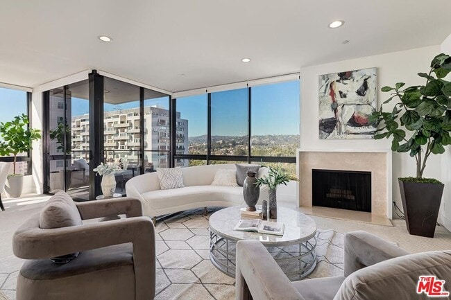 Photo - 10350 Wilshire Blvd Unit 1102