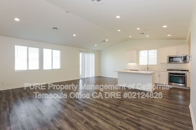 Photo - 29600 Cherokee Trl