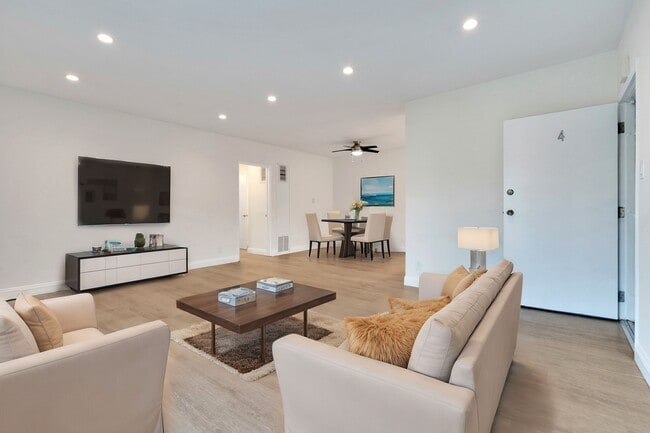 Staged living room - Horner Luxury Investments LLC