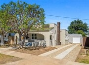 Photo - 553 N Pine St