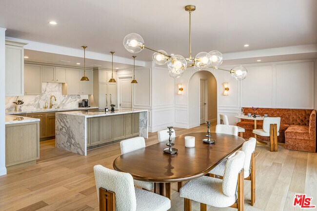 Photo - 818 N Doheny Dr Condo Unit 1201