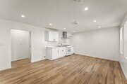 Photo - 701 1/4 N Avenue 50 Townhome