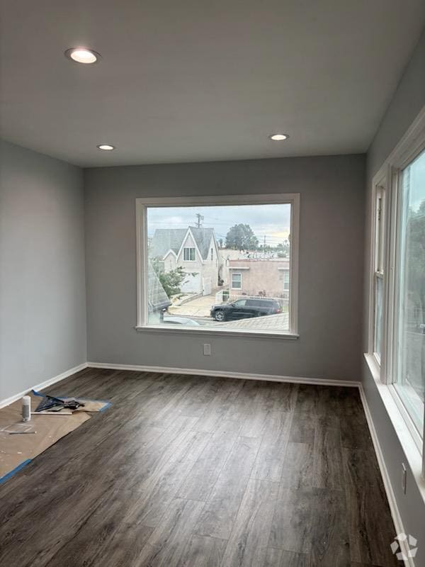 Building Photo - 6810 S Van Ness Ave Unit 6810 Rental