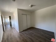 Photo - 1324 N Mt Vernon Ave