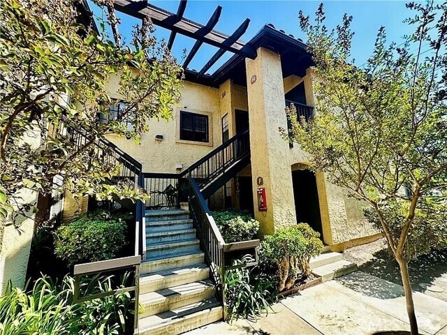 Building Photo - 25651 Indian Hill Ln Rental