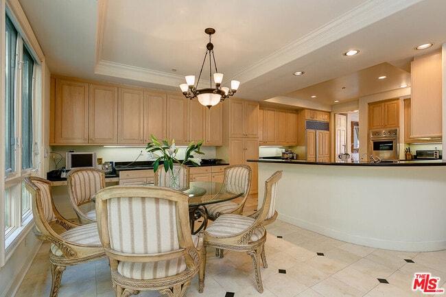 Photo - 2370 Brookshire Ln