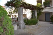 Photo - Bankers Hill – 2 BD, 2.5 BA! Two Assigned ... House