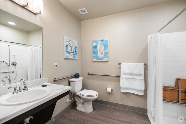 Studio - Bathroom - Fallbrook Trails