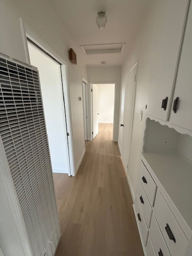 Photo - Cute Home Calling