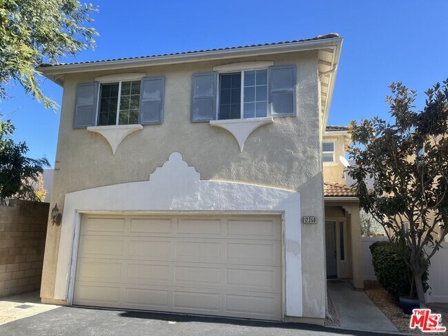 Building Photo - 12359 Sonoma Dr Rental