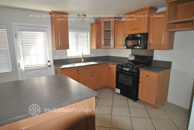 Photo - 22023 Violeta Ave