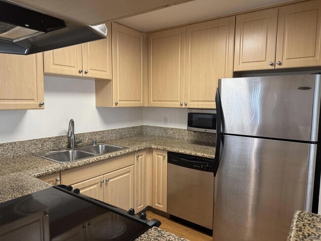 Photo - 10016 Maya Linda Rd