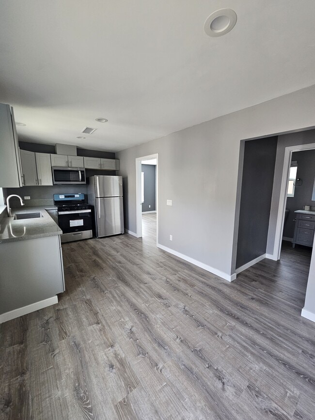 Photo - 2423 Smokewood Pl