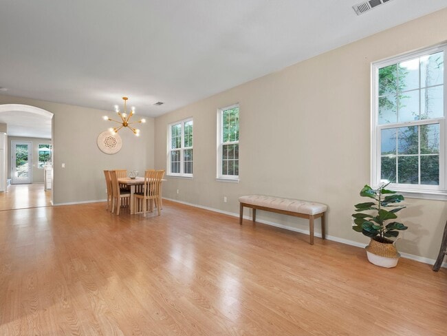 Photo - Cozy Stevenson Ranch Home on a Quiet Cul-De-Sac