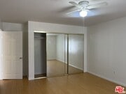 Photo - 954 Fedora St