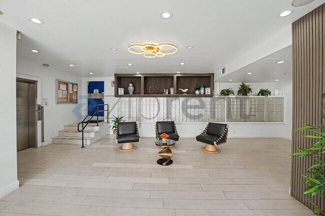 Photo - Unit 324