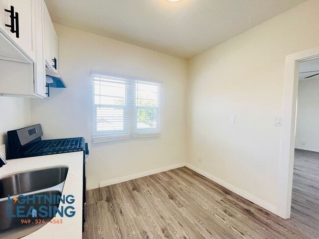 Photo - 1056 Normandie Ave Unit 211