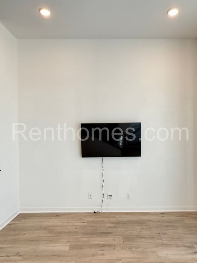 Photo - 10441 Harlow Cir