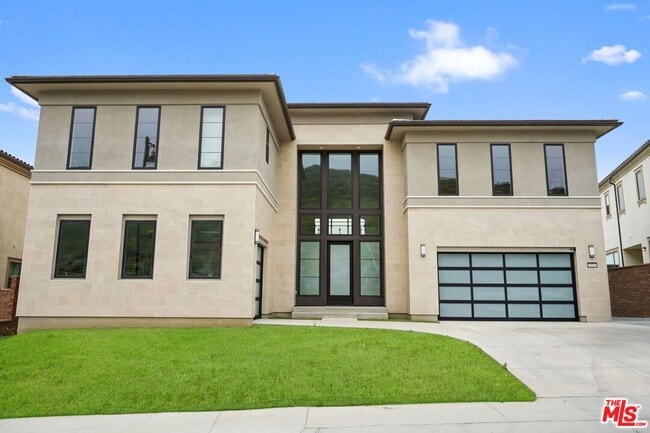 Photo - 20244 Albion Wy