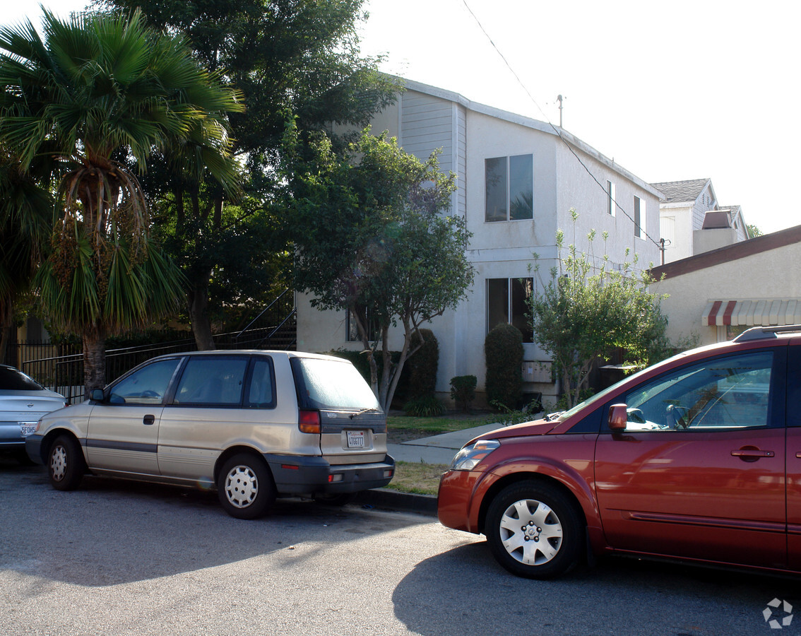 Photo - 12700 Freeman Ave Apartments