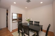 dining area/ breakfast bar - 1622 Franklin St House