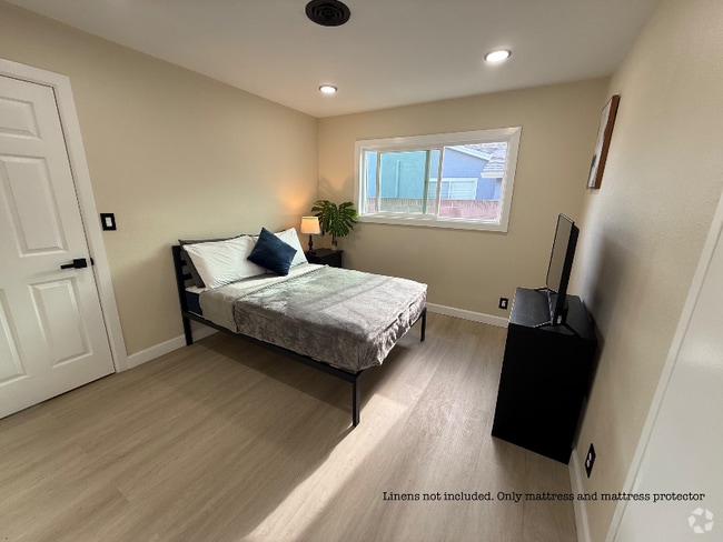 Building Photo - 6382 Yale Cir Rental