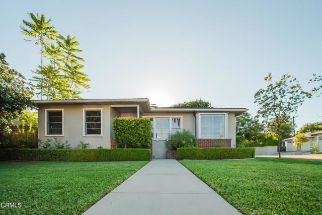 Photo - 1547 Coolidge Ave