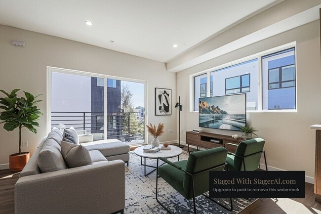 Building Photo - Ultra-Luxury Brand New 2 bed/2.5 bath and ... Unit 2 Rental