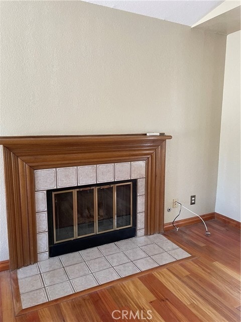 Photo - 583 Le Harve Ave