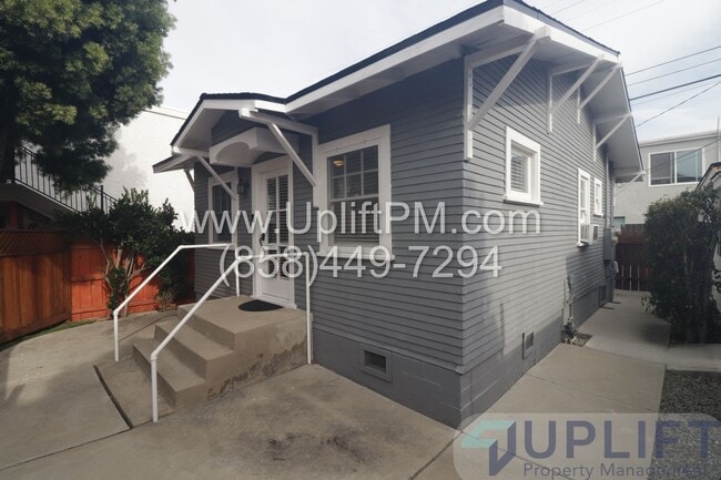 Photo - 35th St (4745-4749) Unit 4747