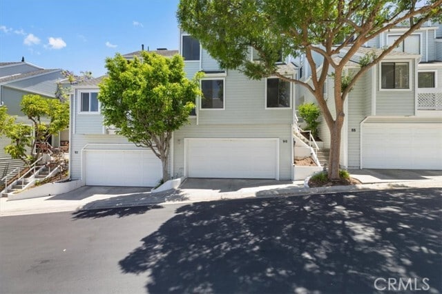Photo - 1150 W Capitol Dr Townhome