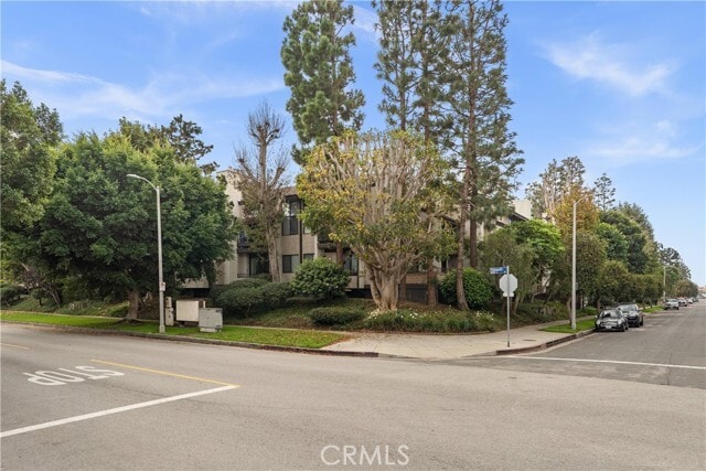 Photo - 8675 Falmouth Ave Unit 321