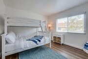 Photo - 7832 Seaglen Dr