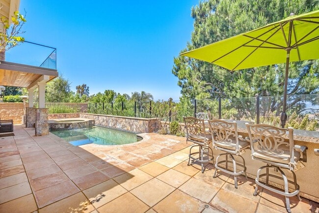 Photo - 44 Raven Ln