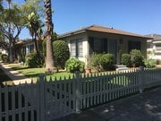 2411 Oak Street, Clover Park, Santa Monica! - 2411 Oak St Unit B