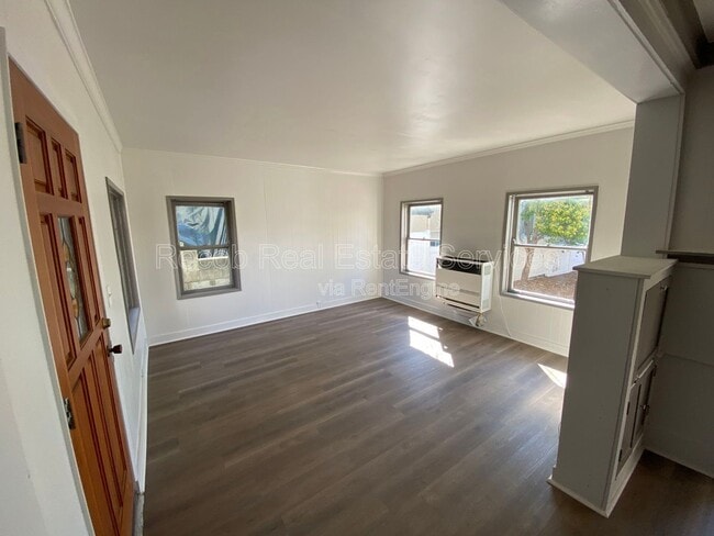 Photo - 4288 Cleveland Ave Unit 2