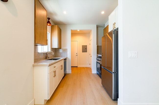 Photo - 4637 W 18th St Unit 4637