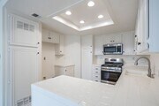 Photo - Townhome in Lake Forest