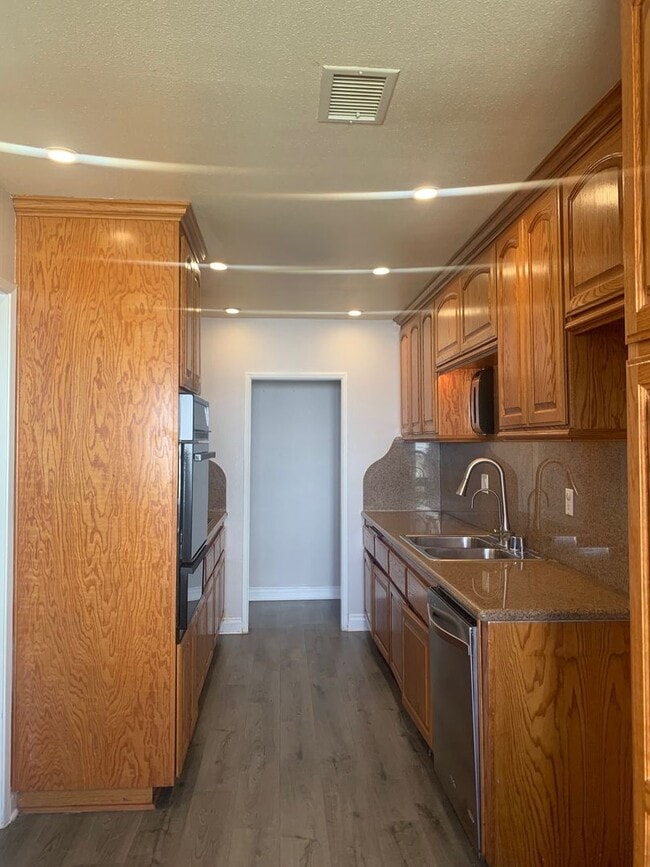 Photo - **Spacious Casita Style Condo 3 Bedrooms 2 Bathrooms**