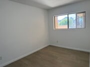Photo - 2717 Vanderbilt Ln Unit B