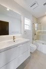 Master bath with tub - 5257 S San Vicente Blvd Townhome