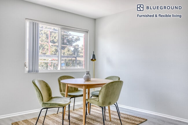 Photo - 616 N Sweetzer Ave Unit SI FL3-ID520