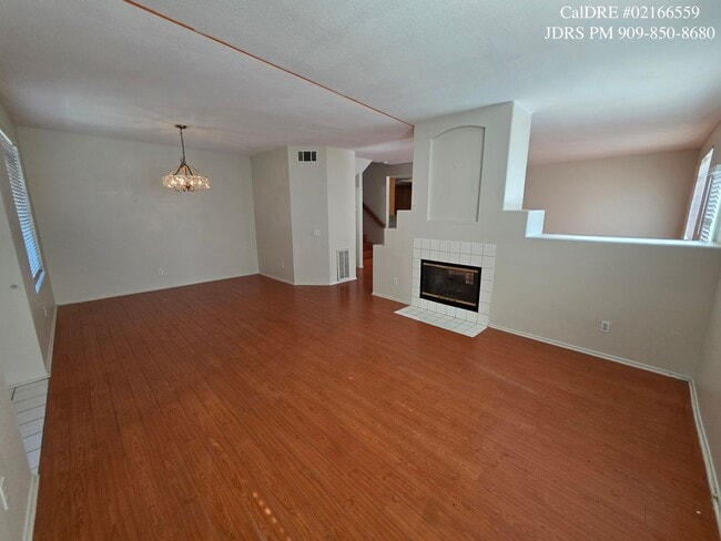 Photo - Ontario 3 Bedroom Condo