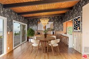 Photo - 2065 Kew Dr