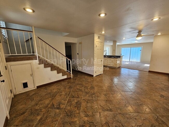 Photo - 2632 Captains Ave