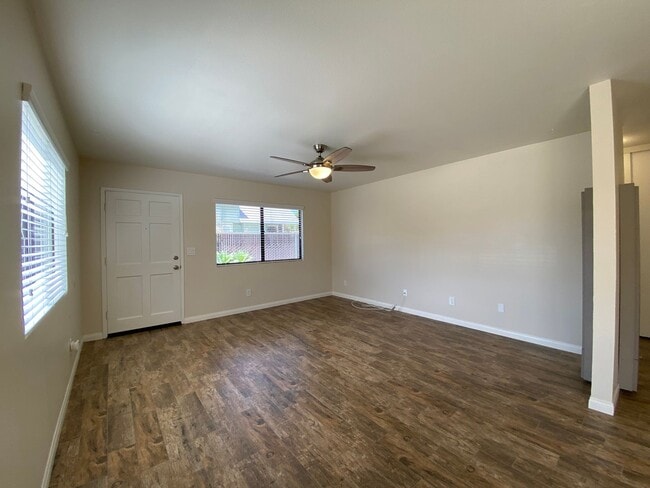 Photo - 2632 Jefferson St Unit B
