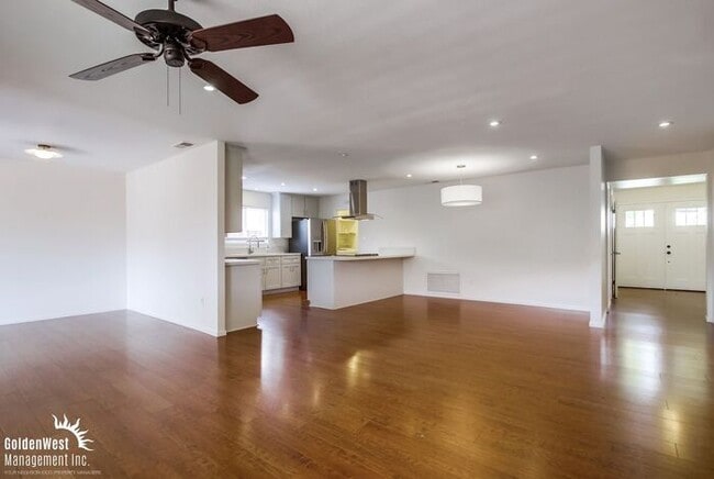 Photo - Spacious 4Bdm 2.5Ba Clairemont Mesa Home with Private Spa!
