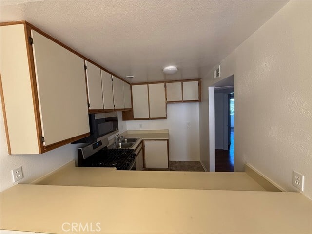 Photo - 14758 Magnolia Blvd