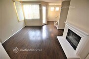 Photo - 1052 E Agate Ct House